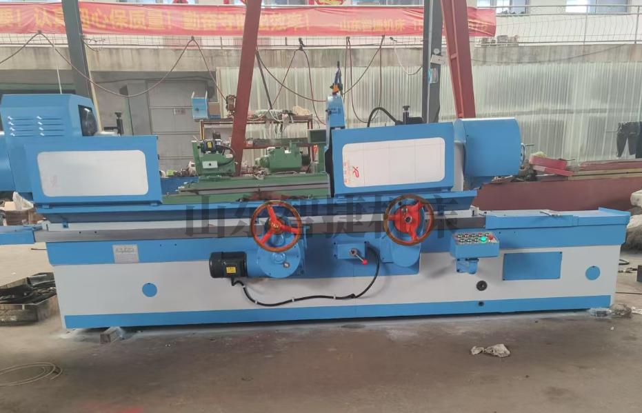 曲軸（zhóu）磨床MQ8260*3000